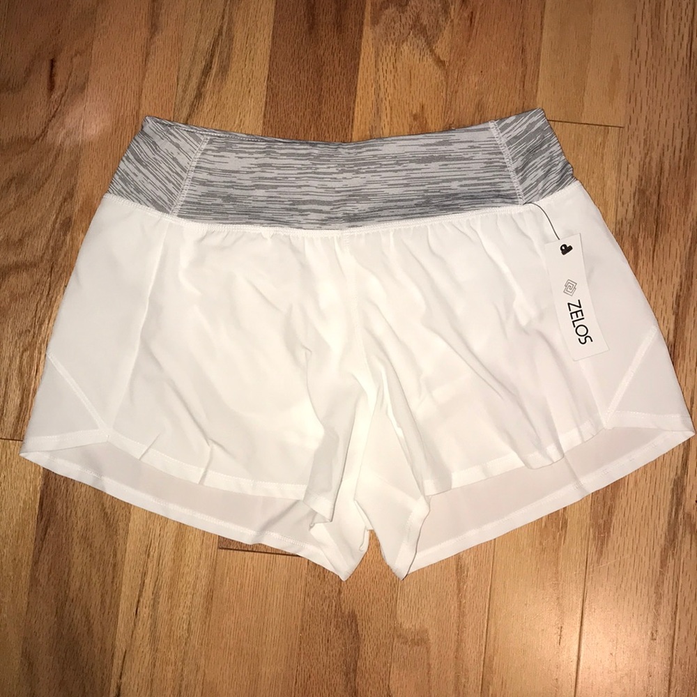 small NWT White Zelos shorts